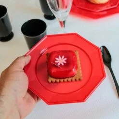 12 Assiettes Octogonales Rouges 17,5 Cm 9 12 Assiettes Octogonales Rouges 17,5 Cm -Vacances Vaisselle Magasin 12 assiettes octogonales rouges 175cm lavables reutilisables 2