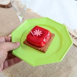 12 Assiettes Octogonales Vert Anis Vert 17,5 Cm -Vacances Vaisselle Magasin 12 assiettes octogonales vert anis vert 175cm lavables reutilisables 1