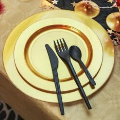 12 Assiettes Rondes Or Mat Luxe 19 Cm 9 12 Assiettes Rondes Or Mat Luxe 19 Cm -Vacances Vaisselle Magasin 12 assiettes rondes or mat 19 cm lavables reutilisables 1