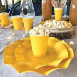 20 Assiettes Pétales 27 Cm Jaunes -Vacances Vaisselle Magasin 20 assiettes petale 27cm jaune biodegradables et compostables 4