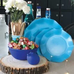 20 Assiettes Pétales 27 Cm Turquoise -Vacances Vaisselle Magasin 20 assiettes petale 27cm turquoise biodegradables et compostables 2