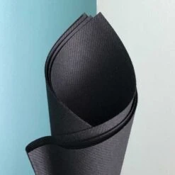 20 Serviettes Non-tissées Noir Premium 40 Cm Table'Colors