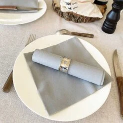 25 Serviettes Non-tissées Gris Premium 40 Cm Table'Colors -Vacances Vaisselle Magasin 25 serviettes non tisse luxe grises 40 x 40cm 3
