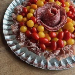 5 Plateaux Assiettes Rondes Argent 34 Cm 10 5 Plateaux Assiettes Rondes Argent 34 Cm -Vacances Vaisselle Magasin 5 plateaux assiettes rondes argent 34 cm 3