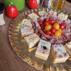 5 Plateaux Assiettes Rondes Or 35 Cm -Vacances Vaisselle Magasin 5 plateaux assiettes rondes or 35 cm 2