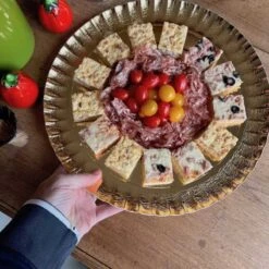 5 Plateaux Assiettes Rondes Or 35 Cm -Vacances Vaisselle Magasin 5 plateaux assiettes rondes or 35 cm 3