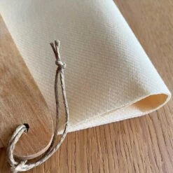 50 Serviettes élégance Non-tissées Ivoire 40 X 40 Cm -Vacances Vaisselle Magasin 50 serviettes elegance non tisse ivoire 4040 cm 2