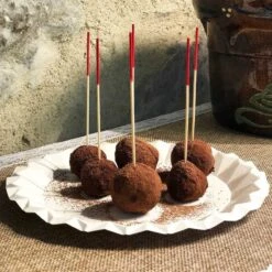 50 Assiettes Carton Blanc Design 18 Cm -Vacances Vaisselle Magasin assiette carton blanc design 18cm par 50 5