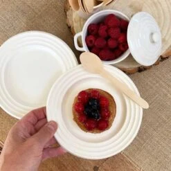 50 Assiettes Design Fibres Naturelles Blanches 18 Cm 10 50 Assiettes Design Fibres Naturelles Blanches 18 Cm -Vacances Vaisselle Magasin assiettes biodegradables design blanc 18 cm par 50 3
