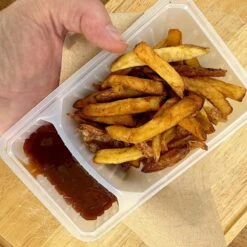 100 Barquettes à Frites 500 Gr + Compartiment 14 100 Barquettes à Frites 500 Gr + Compartiment -Vacances Vaisselle Magasin barquette charcutieres frites et sauce 500 gr 3