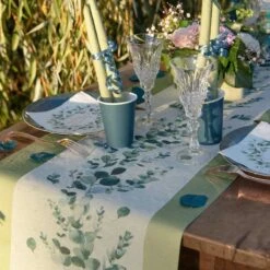 Chemin De Table Bucolique Floral Tendance Vert 3 M 7 Chemin De Table Bucolique Floral Tendance Vert 3 M -Vacances Vaisselle Magasin chemin de table bucolique floral tendance vert 3 m 2