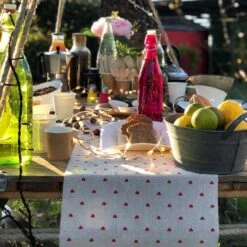 Chemin De Table Lin Coeurs Rouges 5 M -Vacances Vaisselle Magasin chemin de table lin coeurs rouges 5 metres 2