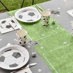 Chemin De Table Terrain De Foot 5 M -Vacances Vaisselle Magasin chemin de table terrain de foot 5 m 2