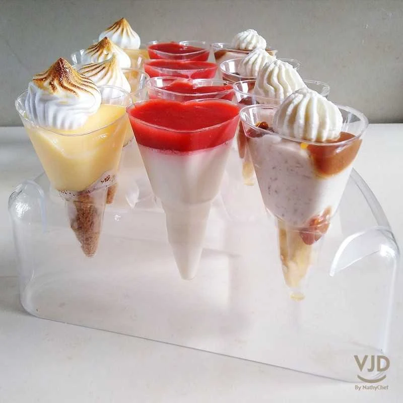 Coffret De 60 Verrines Cônes Coeur + 5 Présentoirs 9 Coffret De 60 Verrines Cônes Coeur + 5 Présentoirs – Image 7