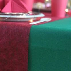 Nappe En Non-tissé Vert Sapin 25 M -Vacances Vaisselle Magasin nappe en non tisse vert sapin 25 metres 4