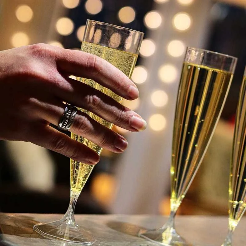 Pack 100 Flûtes Champagne Luxe 13,5 Cl 5 Pack 100 Flûtes Champagne Luxe 13,5 Cl – Image 3