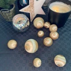 Pack 20 Flûtes à Pied Premium Ivoires + 22 Boules Scintillantes -Vacances Vaisselle Magasin pack 20 flutes a pied premium ivoires 22 boules scintillantes 2