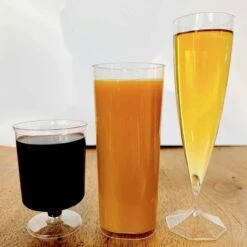 Pack 3 X 100 Flûtes, Verres Cocktail Et Verres à Vin -Vacances Vaisselle Magasin pack 3 x 100 flutes verres coktail et verres a vin 1