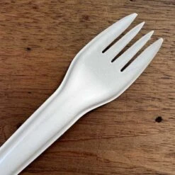 Pack 3 X 50 Fourchettes + Couteaux + Cuillères Carton Blanc Nature -Vacances Vaisselle Magasin pack 3 x 50 fourchettes couteaux cuilleres carton blanc nature 6