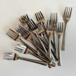 Pack 40 Mini-fourchettes Inox + 40 Mini-serviettes Bio Blanches 20 Cm -Vacances Vaisselle Magasin pack 40 mini fourchettes inox 40 mini serviettes bio blanches 20cm x 20cm 4