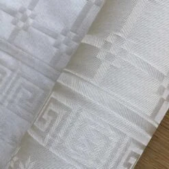 Pack 50 Personnes Nappe + 7 Références Discount 17 Pack 50 Personnes Nappe + 7 Références Discount -Vacances Vaisselle Magasin pack 50 personnes nappe 7 references discount 6