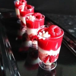 Pack 100 Mini-verrines 5 Cl Sur Pied Discount -Vacances Vaisselle Magasin pack 60 mini verres verrines sur pied 20 gratuites 4