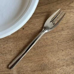 Pack 80 Fourchettes Inox Réutilisables 16,5 Cm 9 Pack 80 Fourchettes Inox Réutilisables 16,5 Cm -Vacances Vaisselle Magasin pack 80 fourchettes inox recyclables 3