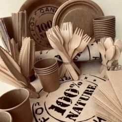 Pack 9 X 50 Kraft + Nappe + Centre Table 7 Pack 9 X 50 Kraft + Nappe + Centre Table -Vacances Vaisselle Magasin pack 9 x 50 kraft nappe centre table 1