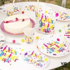 Pack Vaisselle Anniversaire Festif Box 10 Personnes -Vacances Vaisselle Magasin pack vaisselle anniversaire festif box 10 personnes 1