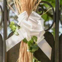 10 Grands Noeuds Automatiques Ivoires De 50 Mm -Vacances Vaisselle Magasin product 213