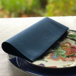 50 Serviettes élégance Non-tissées Bleu Marine 40 X 40 Cm -Vacances Vaisselle Magasin serviette en non tisse bleu marine 40 x 40cm 4